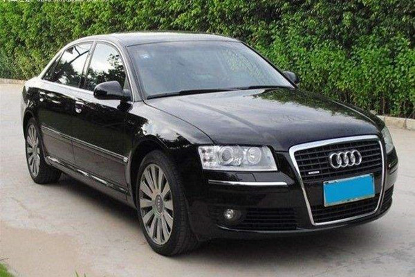 奧迪A8（4座）租賃_新月租車電話 – 010-60713366