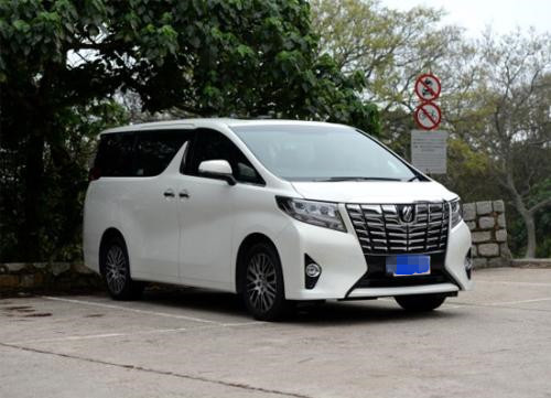 豐田埃爾法（6座）租賃_新月租車電話 – 010-60713366
